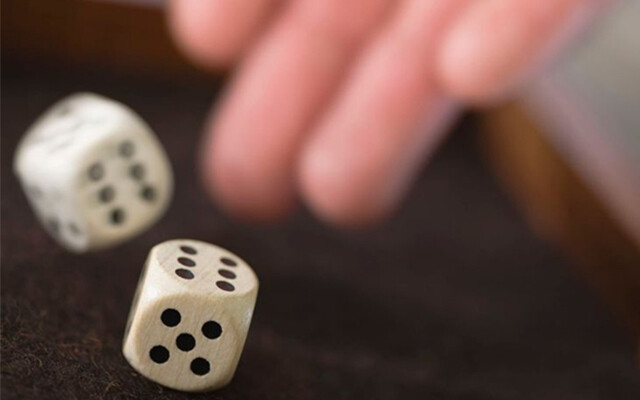 Sicbo là một trò cá cược được chơi dựa trên việc tung các viên xúc xắc